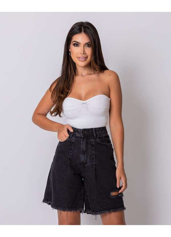 Consciência - Bermuda Oversized C/Rasgo Lateral Preto