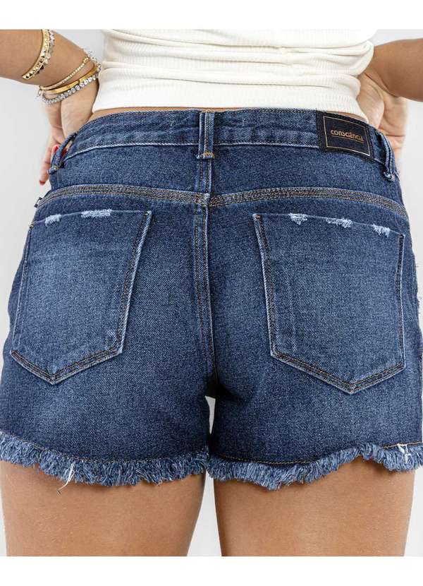 Consciência - Shorts Jeans Feminino Boyfriend com Puidos e Barra Desfiada Azul 5