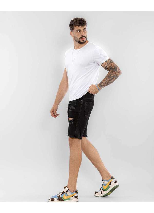 Consciência - Bermuda Jeans Masculina com Elastano e Barra Desfiada Preto 5