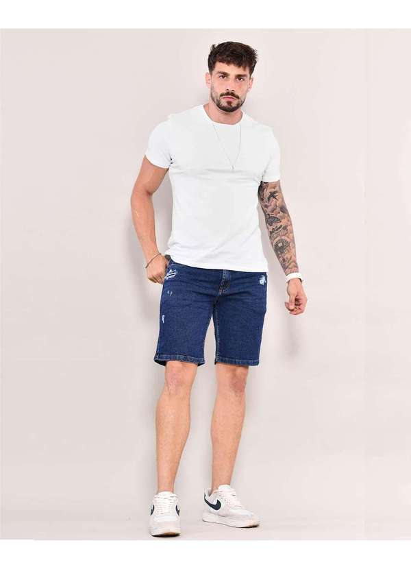 Consciência - Bermuda Jeans Masculina Escura com Prega no Espelho Azul