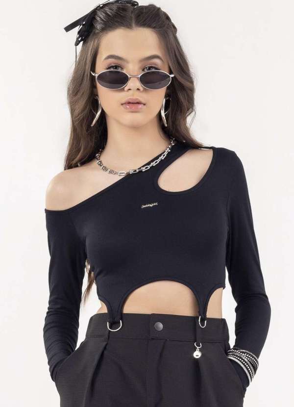 Bobbylulu - Blusa Cropped Assimétrica Recortes Bobbylulu Preto