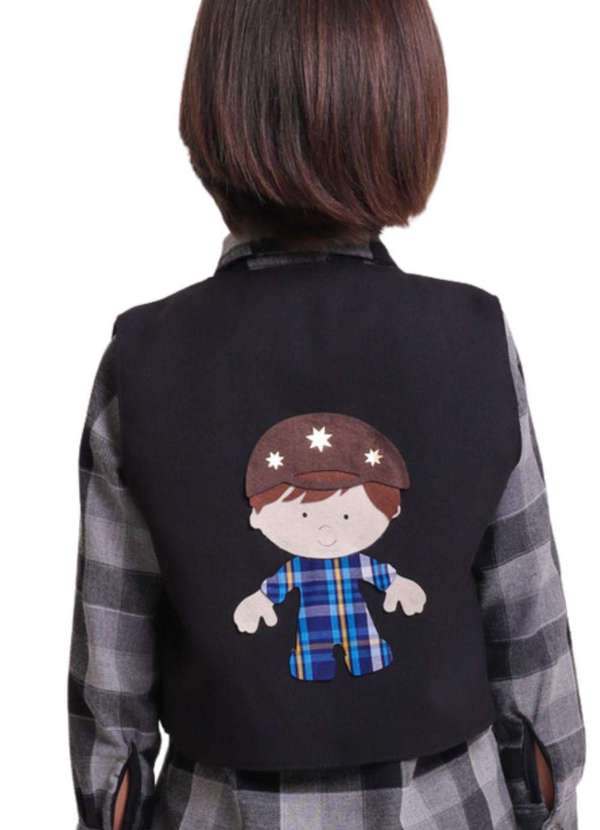 Muvilê - O Colete Junino Girassol Preto Menino Muvilê Preto 2