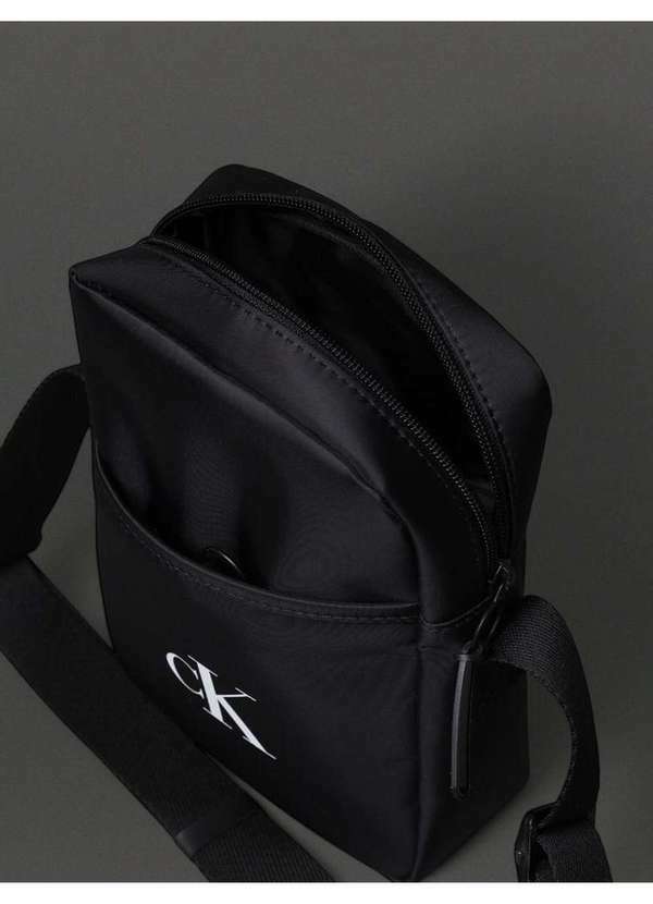 Calvin Klein Jeans - Bolsa Masculina Pequena Calvin Klein Jeans - Preto Preto