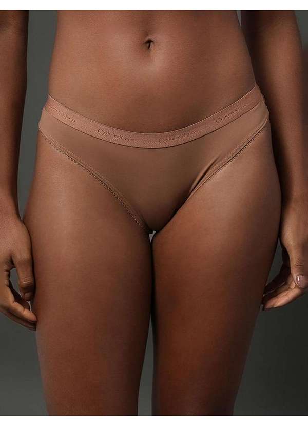 Calvin Klein Jeans - Calcinha Tanga Soft Lace Calvin Klein Underwear - Capuccino Bege