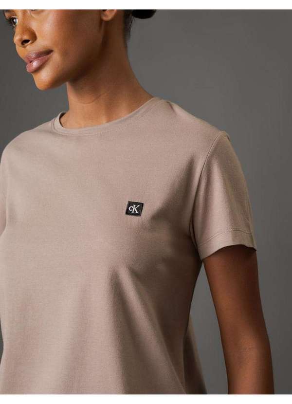 Camiseta Feminina Algodão Egípcio Calvin Klein Jeans Caqui Medi