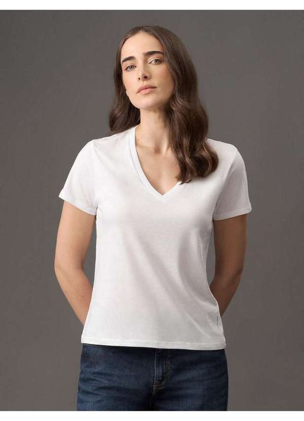 Calvin Klein Jeans - Camiseta Feminina Estampa Lateral Gola V Calvin Klein Jeans - Bra Branco