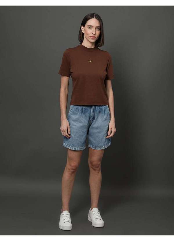 Calvin Klein Jeans - Camiseta Feminina Relevo Multicor Calvin Klein Jeans - Marrom Marrom 5