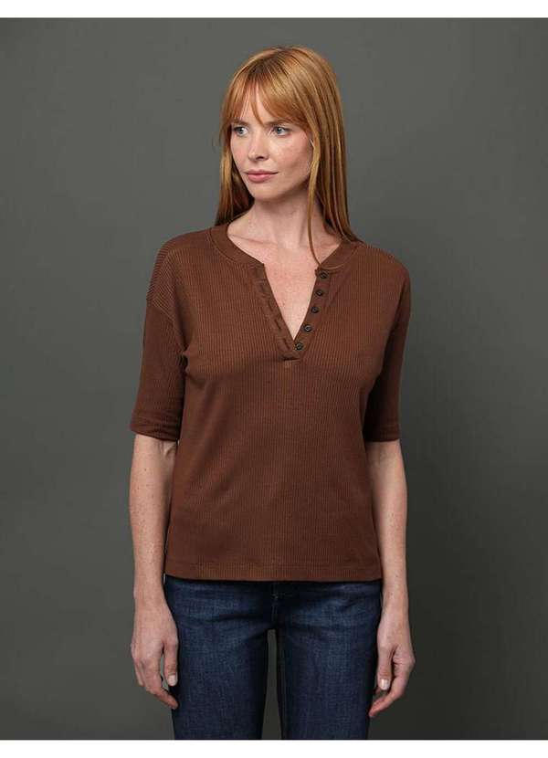 Calvin Klein Jeans - Camiseta Feminina Ribana com Botões Calvin Klein - Marrom Marrom 3