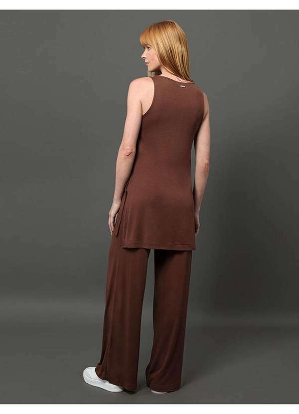 Calvin Klein Jeans - Regata Feminina Alongada Malha Tricot Like Calvin Klein - Marrom Marrom