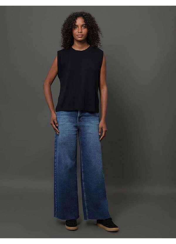 Calvin Klein Jeans - Regata Feminina Pregas Ombro Calvin Klein Jeans - Preto Preto