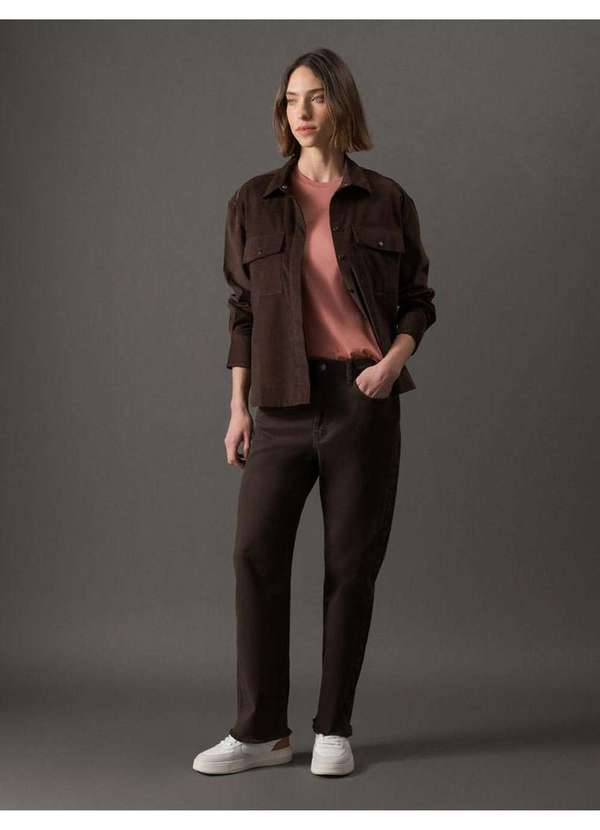 Calvin Klein Jeans - Calça Feminina Color Cropped Straight Calvin Klein Jeans - Cafe Marrom 3