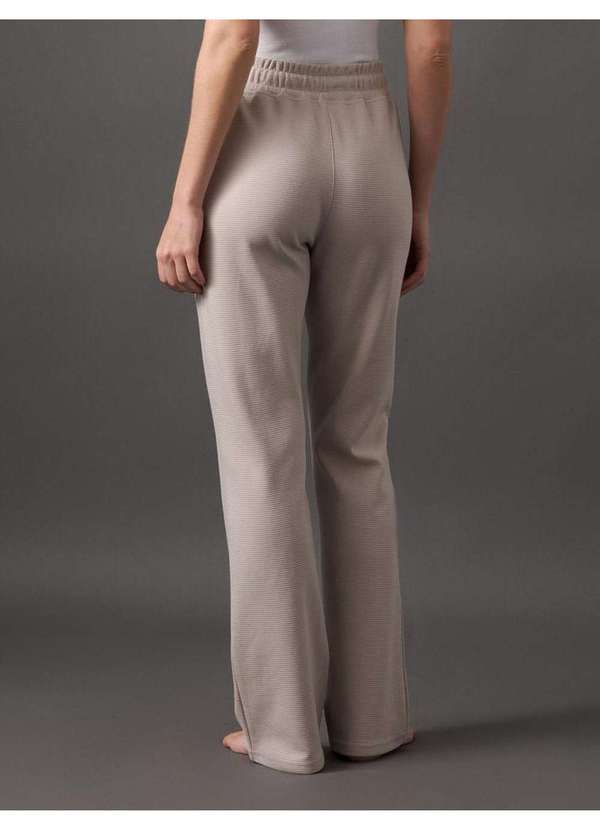 Calvin Klein Jeans - Calça Feminina Pantalona Suedine Soft Calvin Klein Underwear - Ca Bege