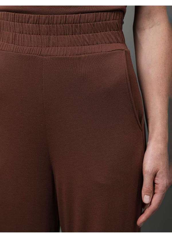 Calvin Klein Jeans - Calça Feminina Tricot Like Calvin Klein - Marrom Marrom 5