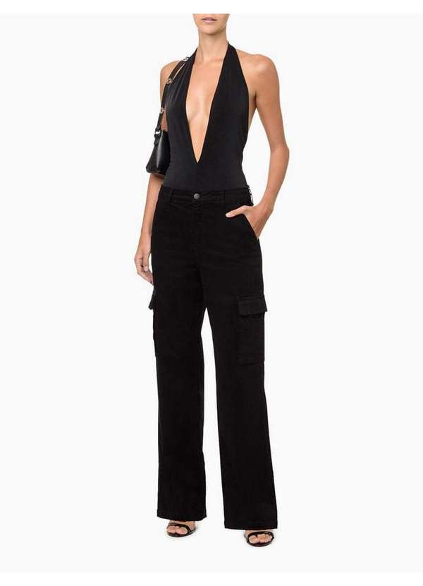 Calvin Klein Jeans - Calça Feminina Wide Leg Bolso Cargo Calvin Klein Jeans - Preto Preto