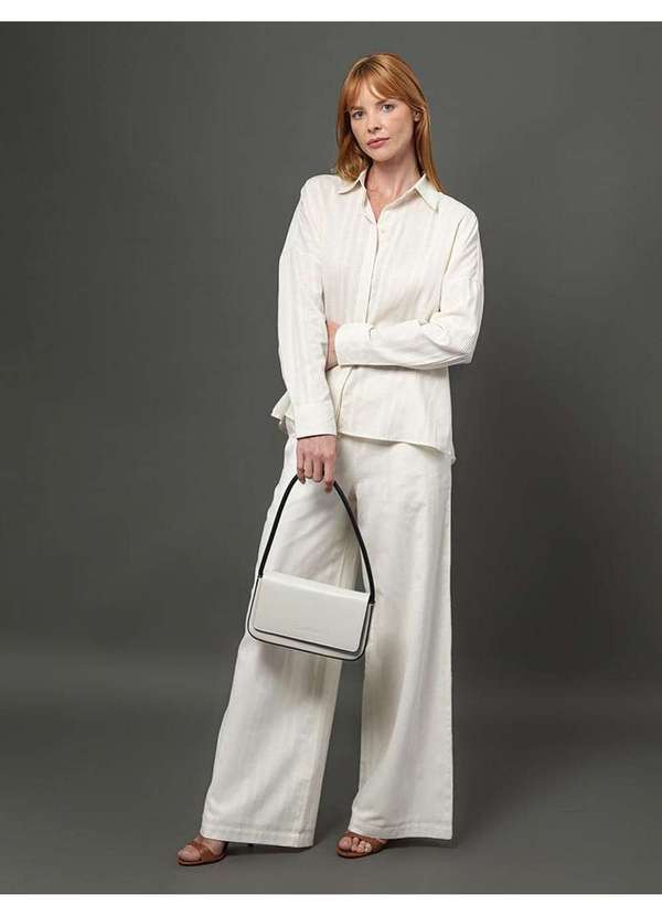 Calvin Klein Jeans - Calça Feminina Wide Leg com Listras Calvin Klein - Branco Branco