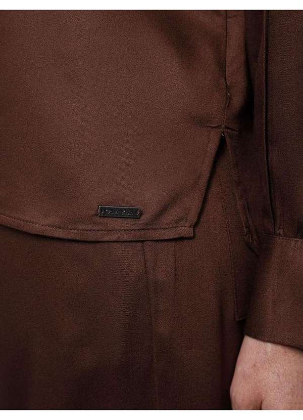 Calvin Klein Jeans - Camisa Feminina Acetinada Calvin Klein - Marrom Marrom 5