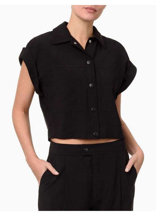 Calvin Klein Jeans - Camisa Feminina Botão de Pressão Calvin Klein Jeans - Preto Preto