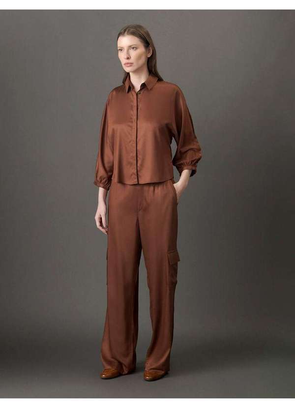 Calvin Klein Jeans - Camisa Feminina Cropped Manga Longa Calvin Klein - Marrom Marrom 2