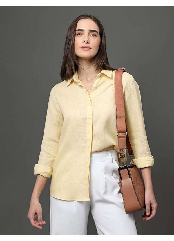 Calvin Klein Jeans - Camisa Feminina Linho Lisa Calvin Klein - Amarelo Manteiga Amarelo