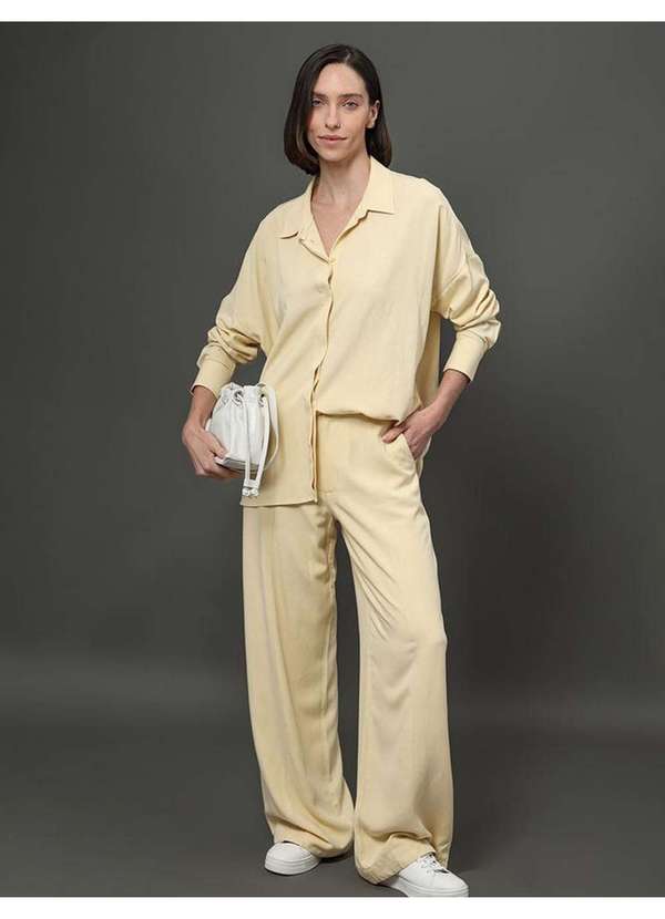 Calvin Klein Jeans - Camisa Feminina Linho Misto Calvin Klein Jeans - Amarelo Manteiga Amarelo 5