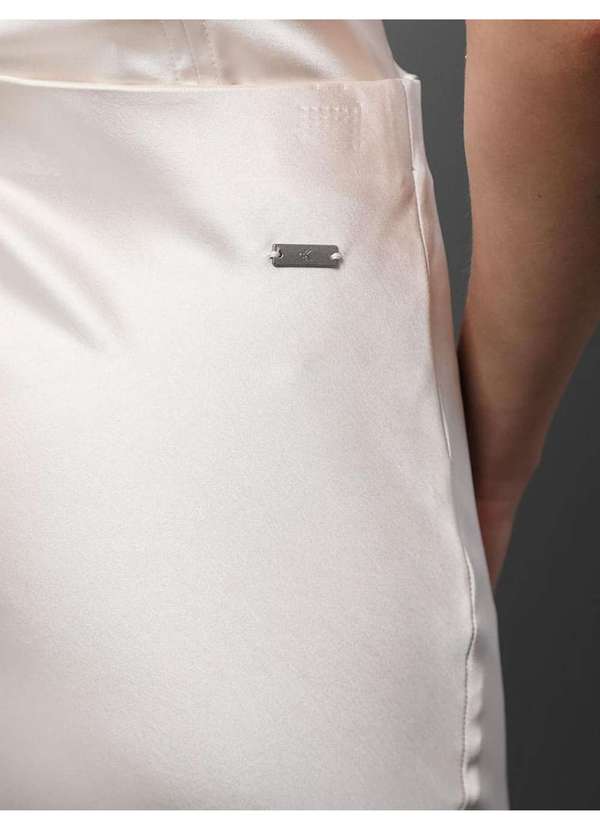 Calvin Klein Jeans - Saia Midi Acetinada Calvin Klein Jeans - Off White Branco 4