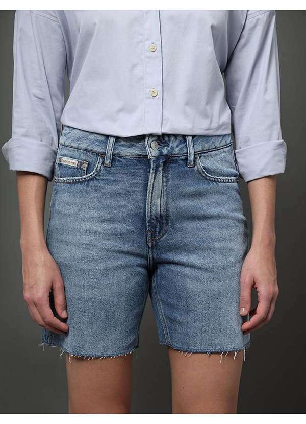 Calvin Klein Jeans - Bermuda Jeans Feminina Alongada Calvin Klein Jeans - Azul Claro Azul 2