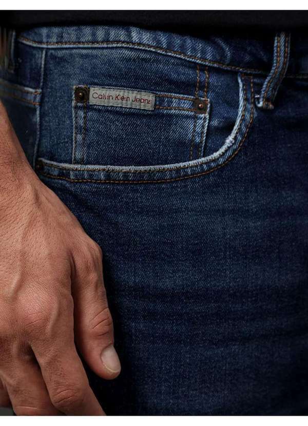 Calvin Klein Jeans - Bermuda Jeans Masculina 5 Pockets Calvin Klein Jeans - Azul Médio Azul