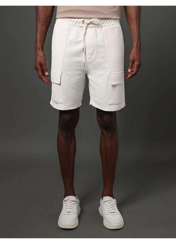 Calvin Klein Jeans - Bermuda Masculina Cargo Linho Calvin Klein Jeans - Off White Branco