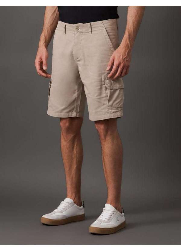 Calvin Klein Jeans - Bermuda Masculina Color Cargo Calvin Klein Jeans - Caqui Claro Bege