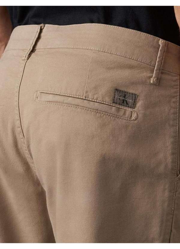 Calvin Klein Jeans - Bermuda Masculina Color Chino Calvin Klein - Caqui Claro Bege 4