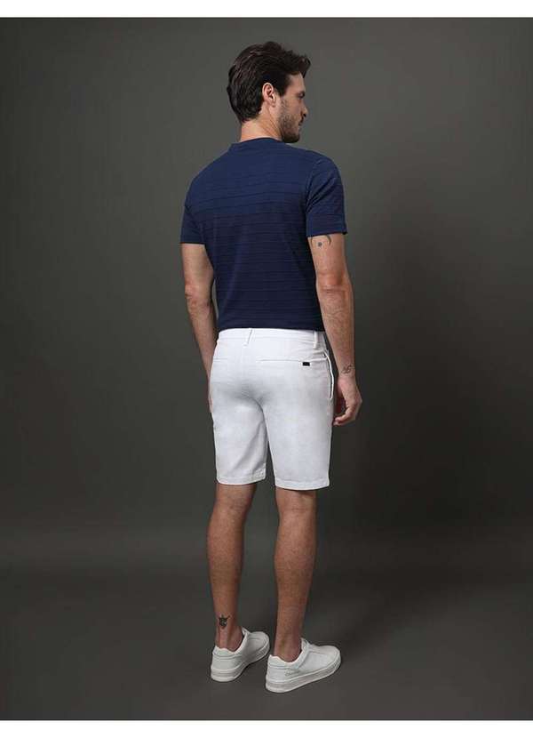 Calvin Klein Jeans - Bermuda Masculina Essential Carnaby Calvin Klein - Branco 2 Branco 3