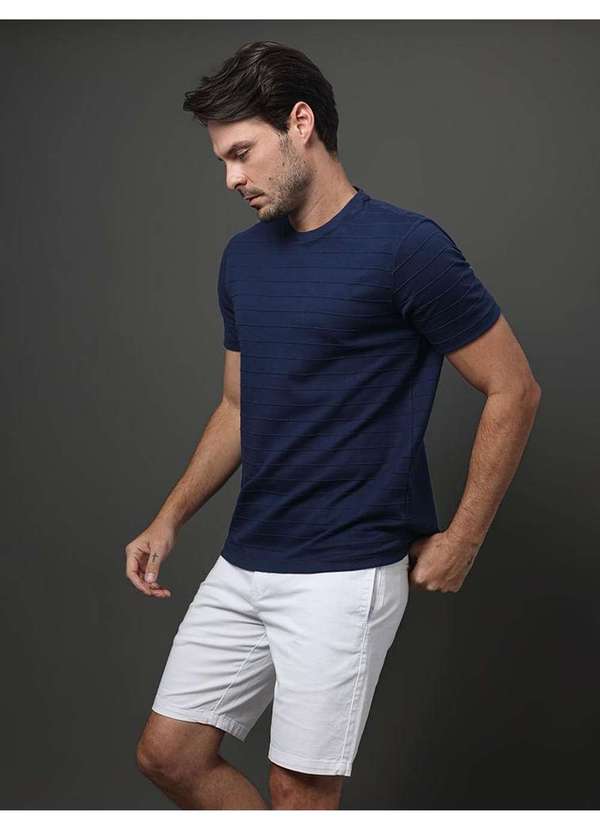 Calvin Klein Jeans - Bermuda Masculina Essential Carnaby Calvin Klein - Branco 2 Branco 5