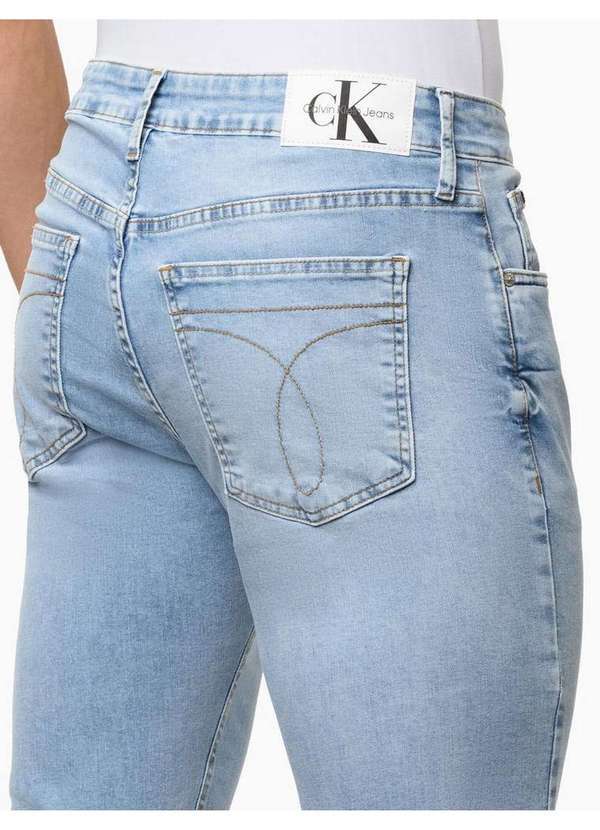 Calvin Klein Jeans - Calça Jeans Masculina Slim 5 Pockets - Azul Claro Azul