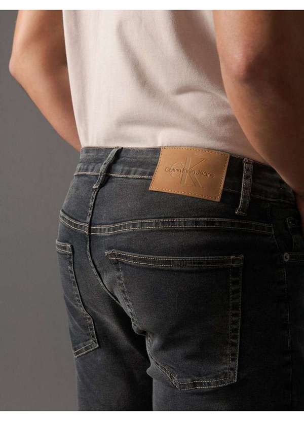 Calvin Klein Jeans - Calça Jeans Masculina Slim 5 Pockets Black Calvin Klein Jeans - P Preto 4