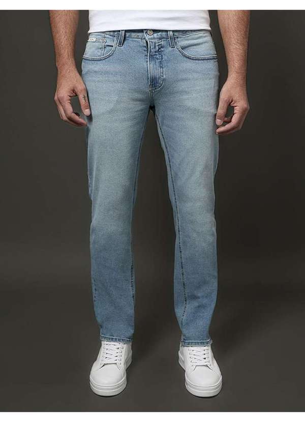 Calvin Klein Jeans - Calça Jeans Masculina Slim 5 Pockets Calvin Klein - Azul Claro Azul