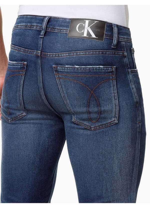 Calvin Klein Jeans - Calça Jeans Masculina Slim Moletom Premium - Marinho Azul 4