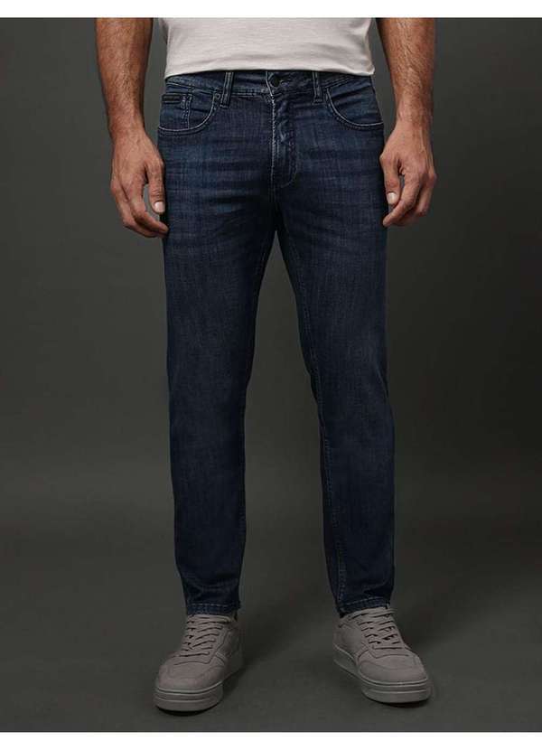 Calvin Klein Jeans - Calça Jeans Masculina Slim Premium Wash Calvin Klein Jeans - Mari Azul