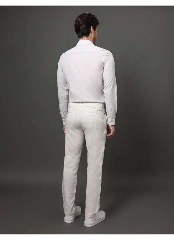 Calvin Klein Jeans - Calça Masculina Linho Flamê Calvin Klein - Off White Branco