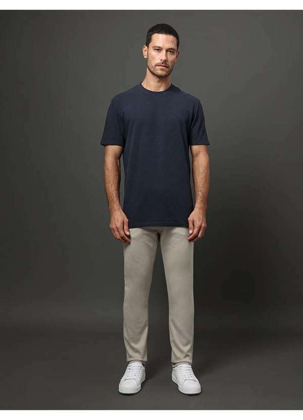 Calvin Klein Jeans - Calça Masculina Slim 5 Pockets Calvin Klein Jeans - Caqui Claro Bege 2