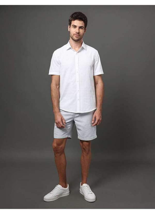 Calvin Klein Jeans - Camisa Masculina Listras Relevo Calvin Klein - Branco Branco 3
