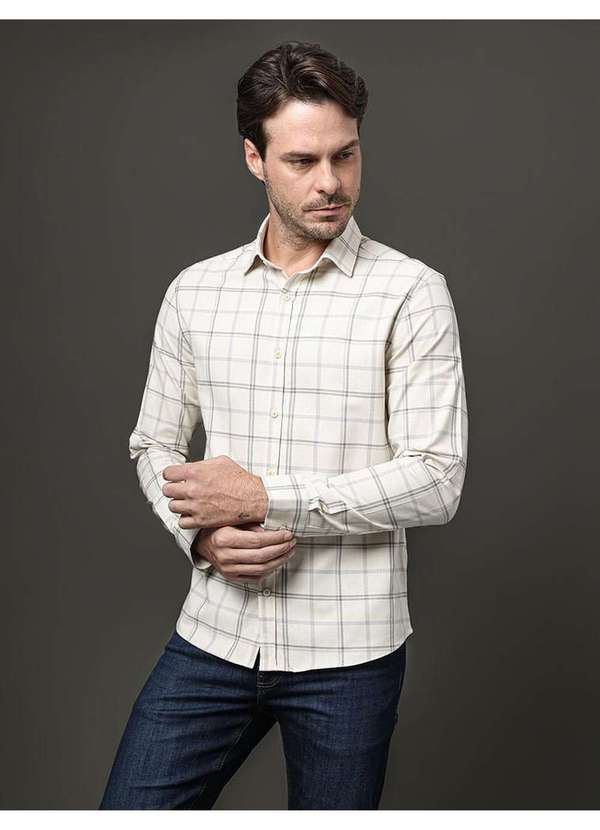 Calvin Klein Jeans - Camisa Masculina Regular Calvin Klein - Caqui Claro Bege