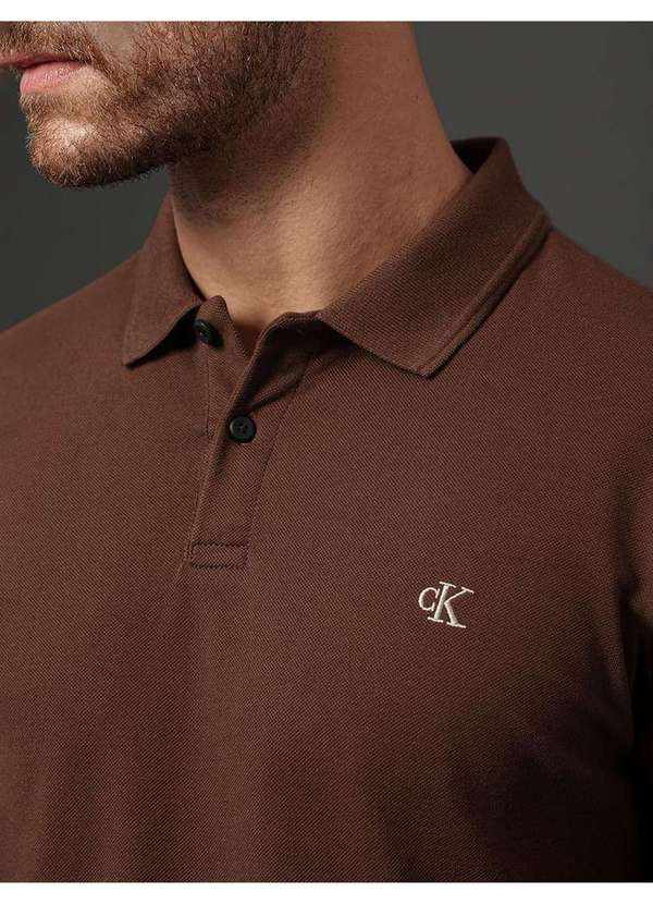 Calvin Klein Jeans - Polo Masculina Logo Bordado Calvin Klein Jeans - Marrom Marrom 2