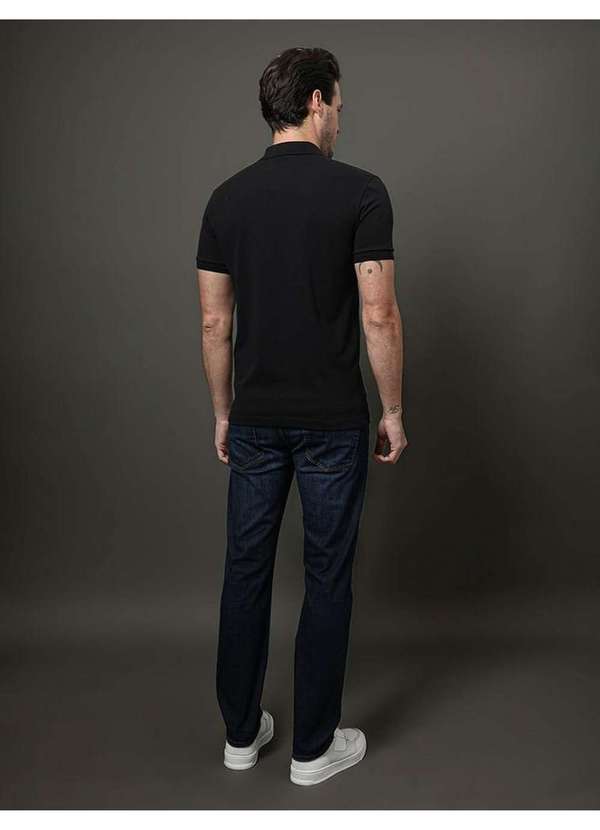 Calvin Klein Jeans - Polo Masculina Slim Recorte Calvin Klein - Preto Preto