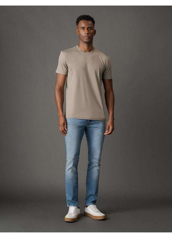 Calvin Klein Jeans - Camiseta Masculina de Algodão Essentials Minimalista - Caqui Medi Bege 4