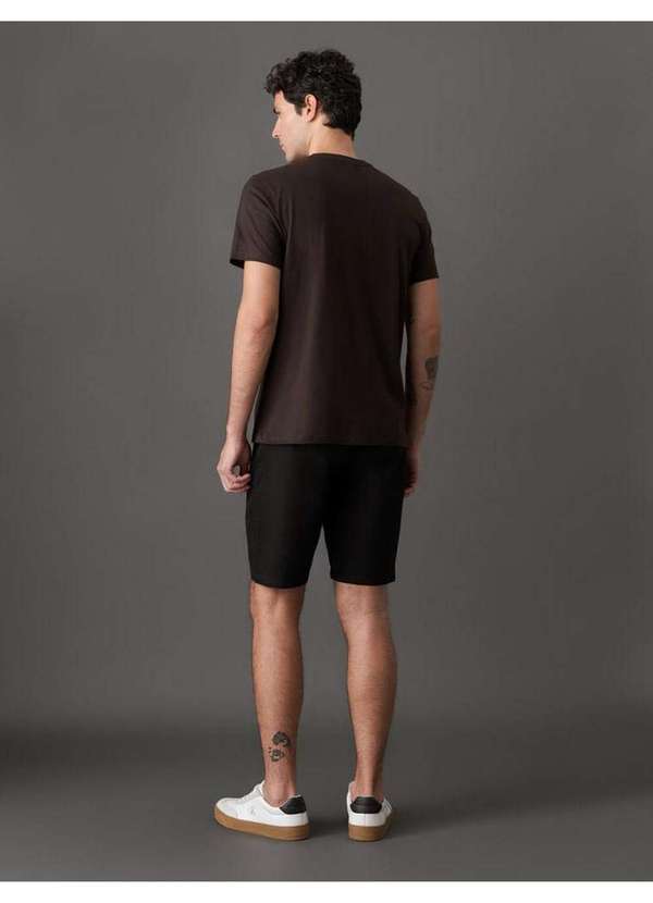 Calvin Klein Jeans - Camiseta Masculina Embossed Calvin Klein Jeans - Cafe Marrom