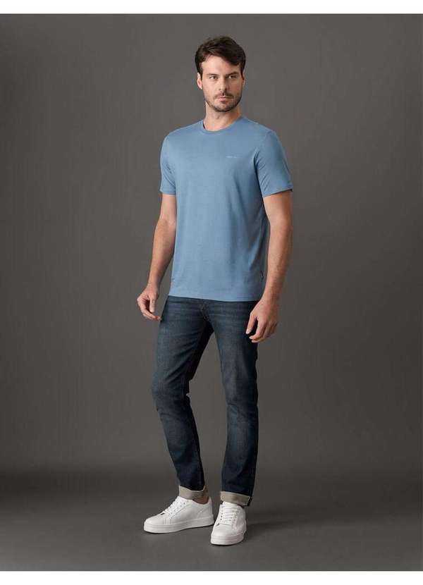 Cks Premium Label - Camiseta Masculina Gola Careca Solid Liquid - Azul Médio Azul