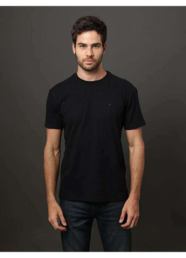 Calvin Klein Jeans - Camiseta Masculina Gola Dupla Calvin Klein Jeans - Preto Preto