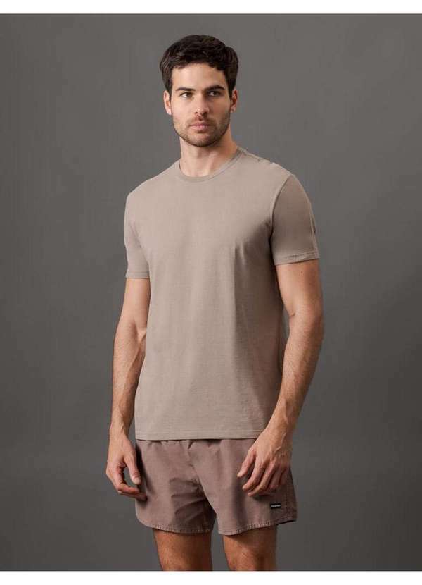 Calvin Klein Jeans - Camiseta Masculina Logo Costas Calvin Klein Swimwear - Caqui Medi Bege