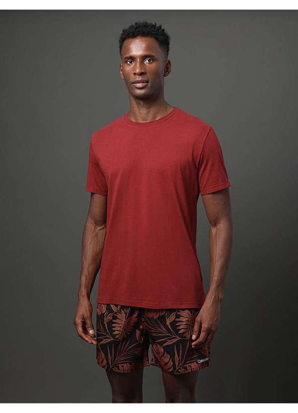 Calvin Klein Jeans - Camiseta Masculina Logo Costas Calvin Klein Swimwear - Vermelho e Vermelho