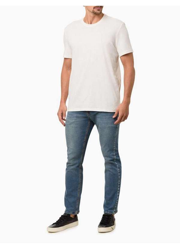 Calvin Klein Jeans - Camiseta Masculina Make Your Own Adventure - Off White Branco 3